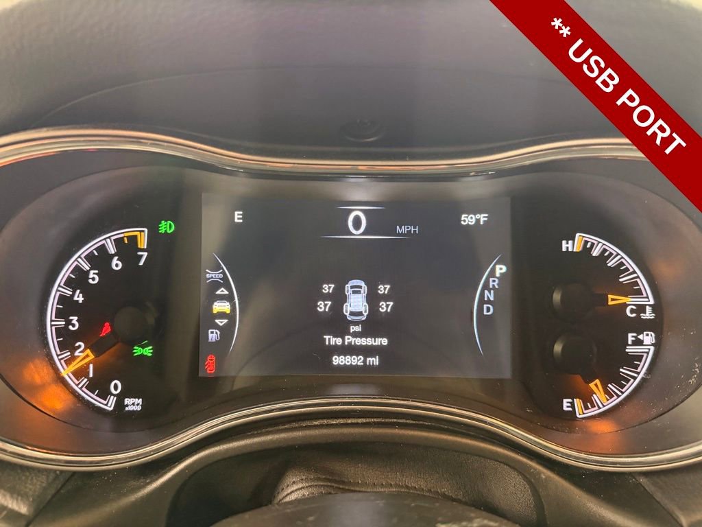 Used 2021 Jeep Grand Cherokee Laredo X image 21