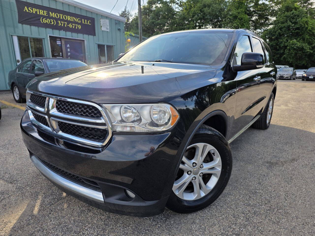 Used 2013 Dodge Durango Crew AWD/4WD image 2