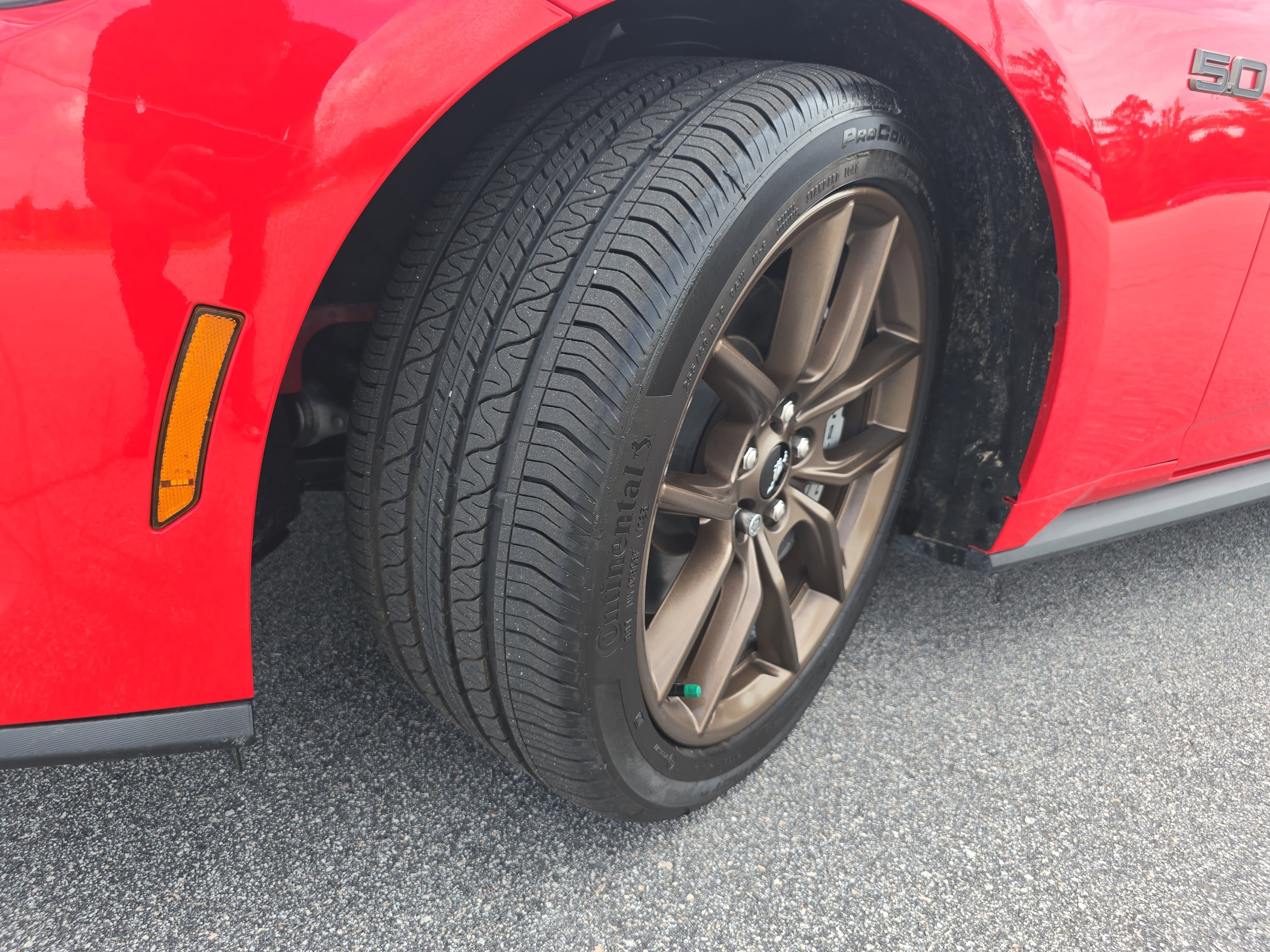 Used 2025 Ford Mustang GT Premium RWD image 29