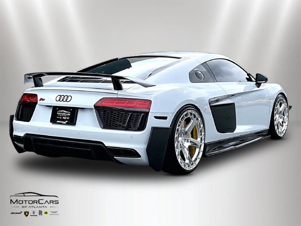 Used 2017 Audi R8 V10 plus AWD/4WD image 11