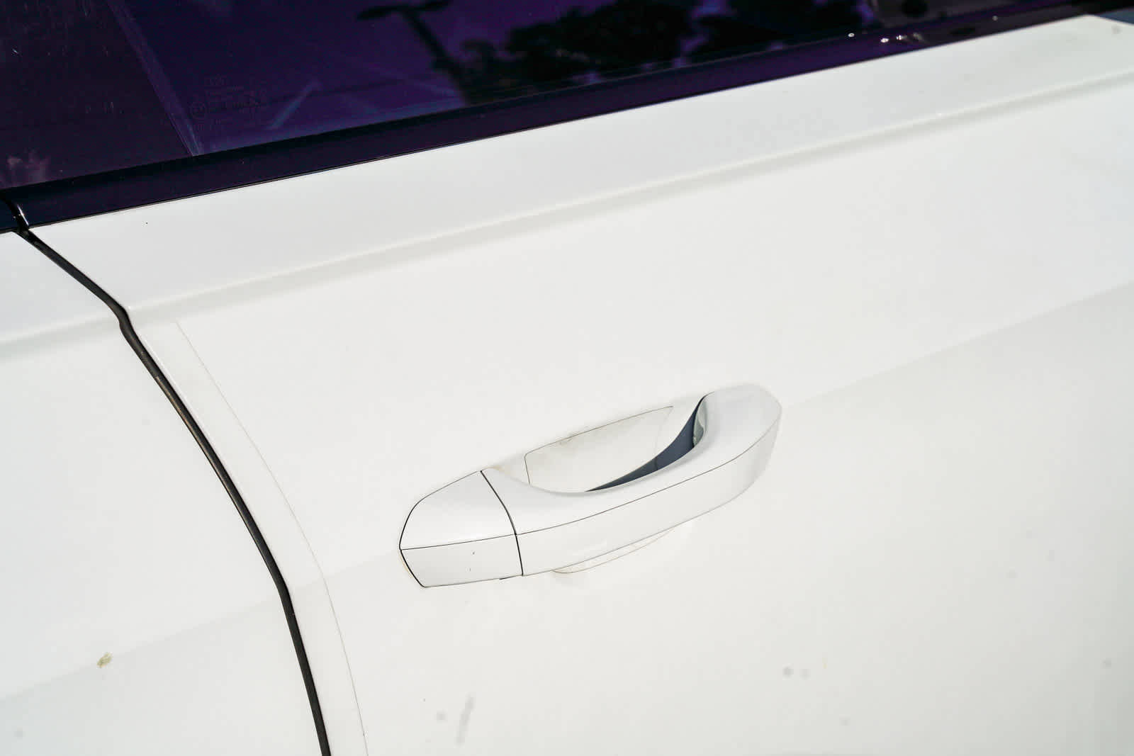 Used 2022 Audi S8 w/ S8 Comfort Plus Package image 13