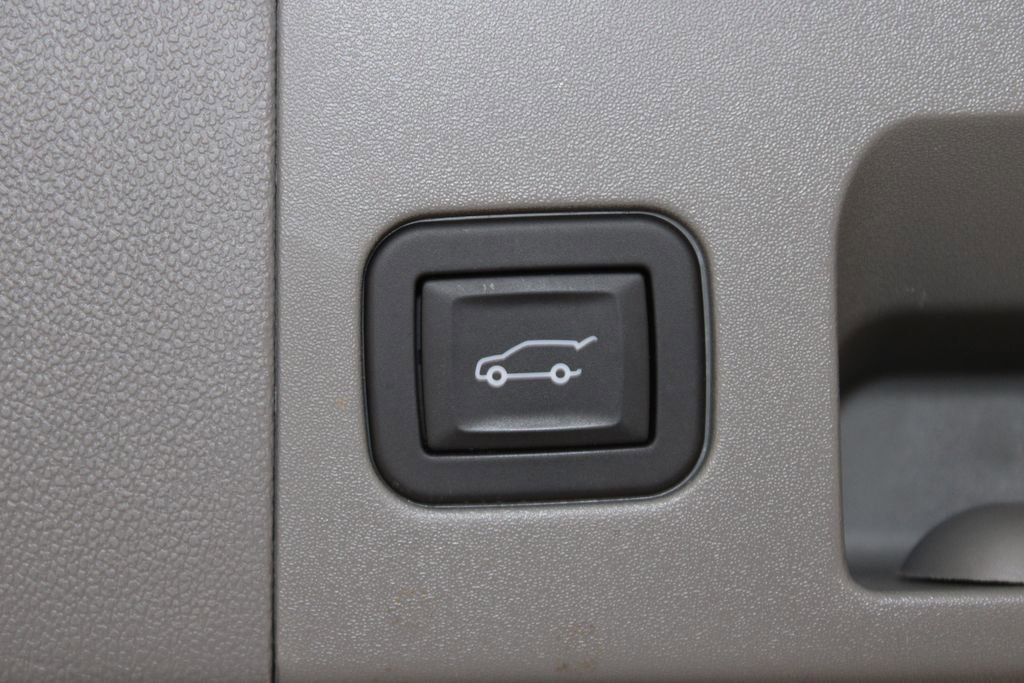 Used 2025 Cadillac XT5 Premium Luxury w/ Technology Package image 14