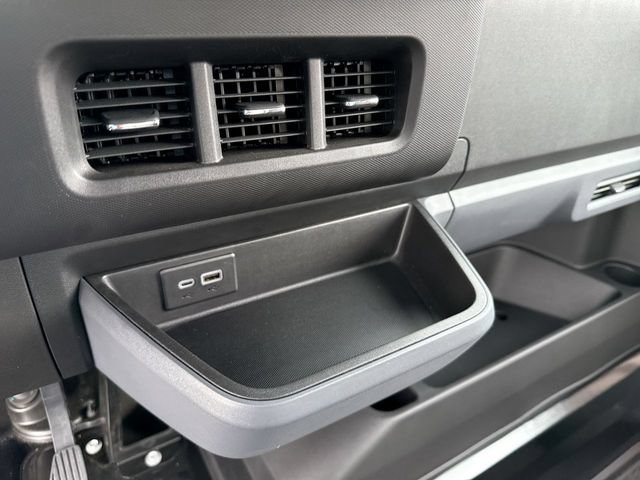 Used 2024 Chevrolet Brightdrop 600 w/ Battery Pack, Max Range AWD/4WD image 28