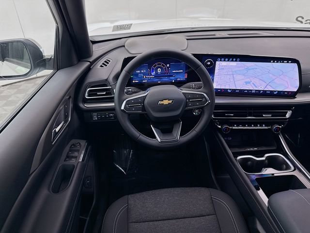 New 2026 Chevrolet Traverse LT w/ Driver Confidence Package image 24