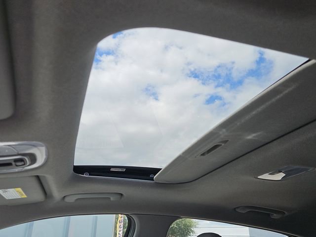 Used 2022 Hyundai Elantra SEL w/ Convenience + Premium Package FWD image 30