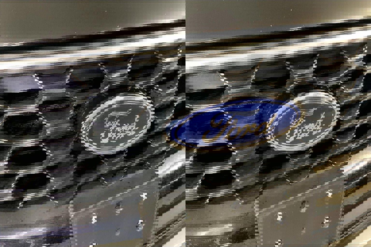 Used 2025 Ford Escape ST-Line image 28