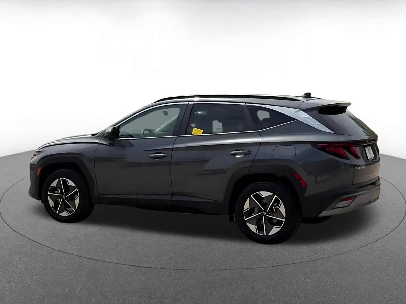 Used 2025 Hyundai Tucson SEL AWD/4WD image 10