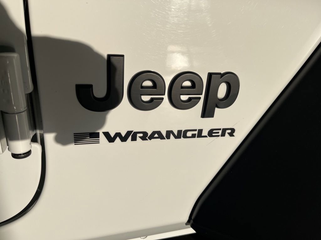 Used 2024 Jeep Wrangler Unlimited Sport AWD/4WD image 25