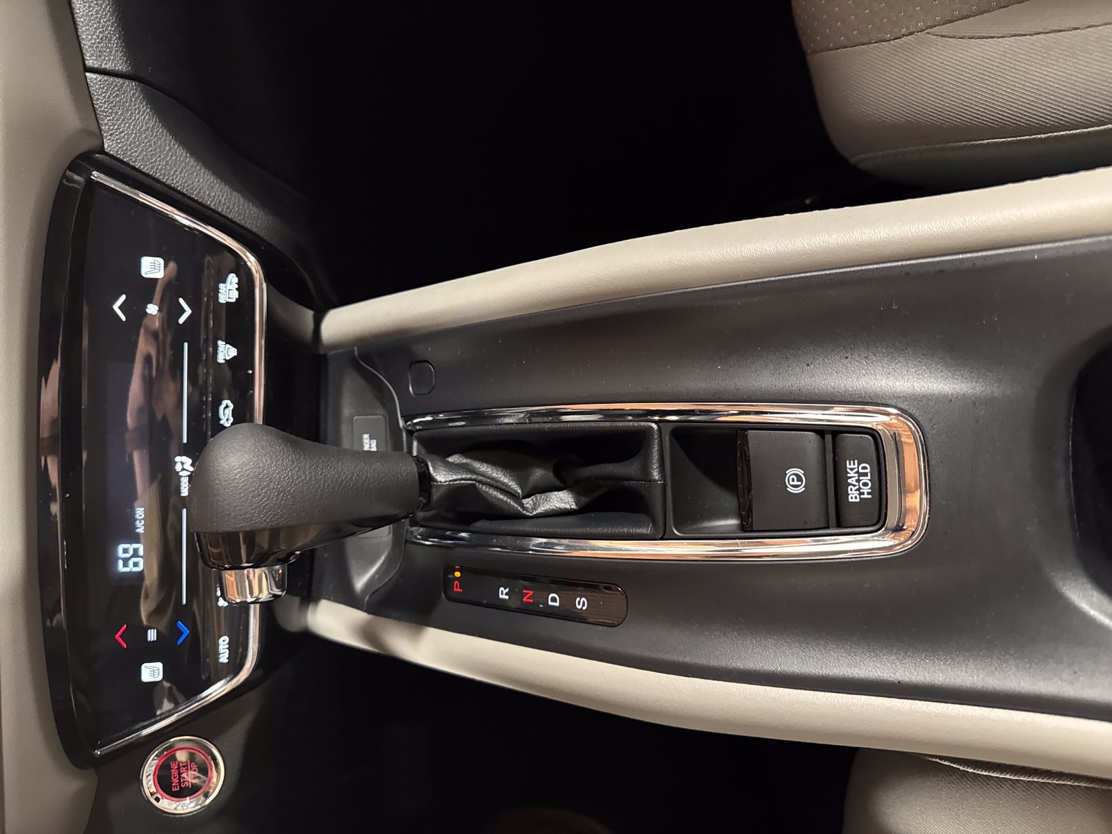 Certified 2022 Honda HR-V EX image 19