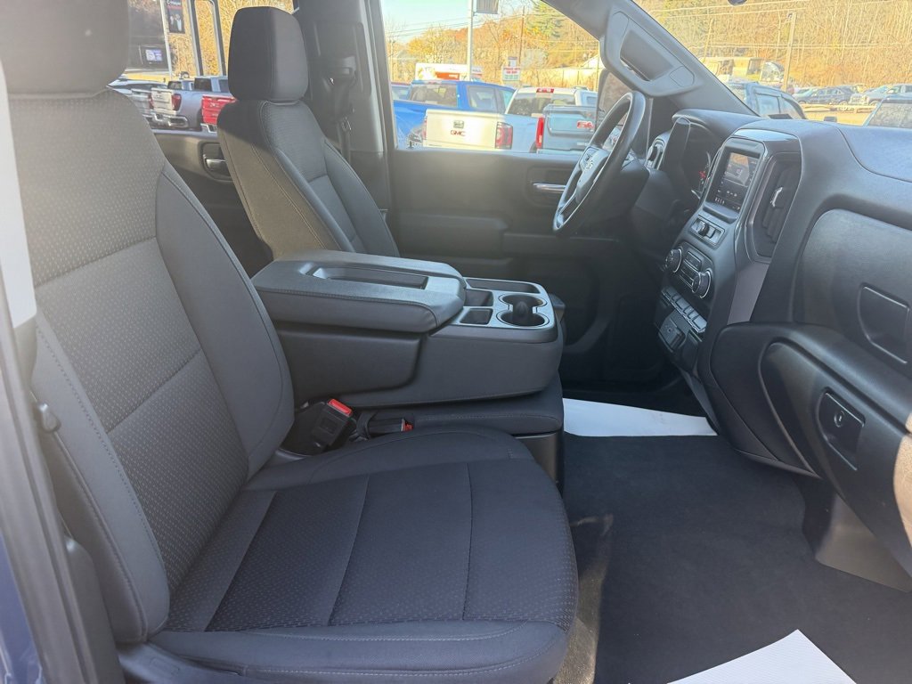 Used 2024 Chevrolet Silverado 2500 Custom image 20