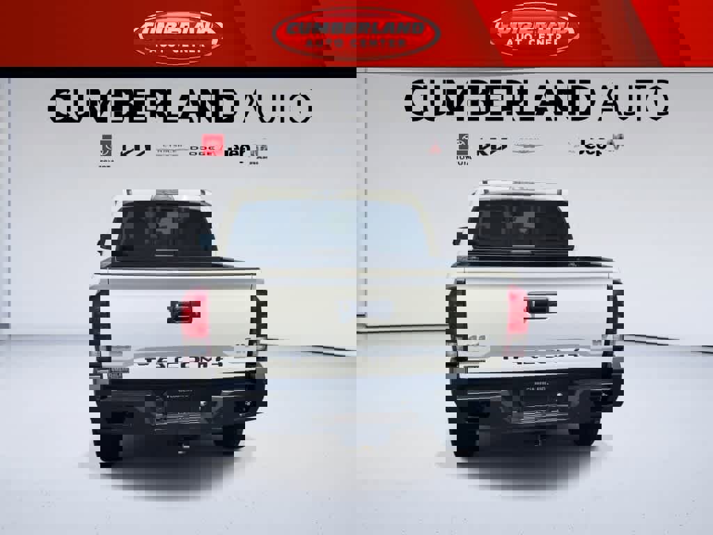 Used 2023 Toyota Tacoma SR image 7