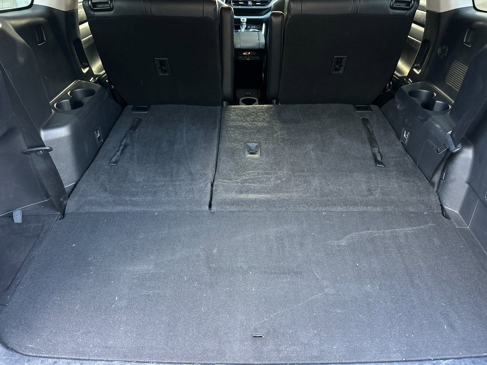 Used 2024 Toyota Highlander XLE image 15