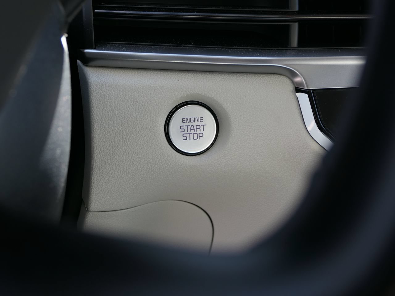 Certified 2026 Kia Sorento S FWD image 16