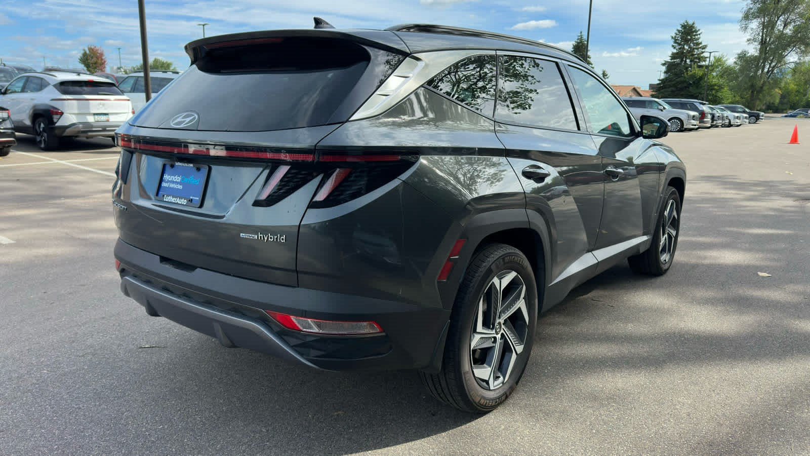 Used 2024 Hyundai Tucson Limited AWD/4WD image 2