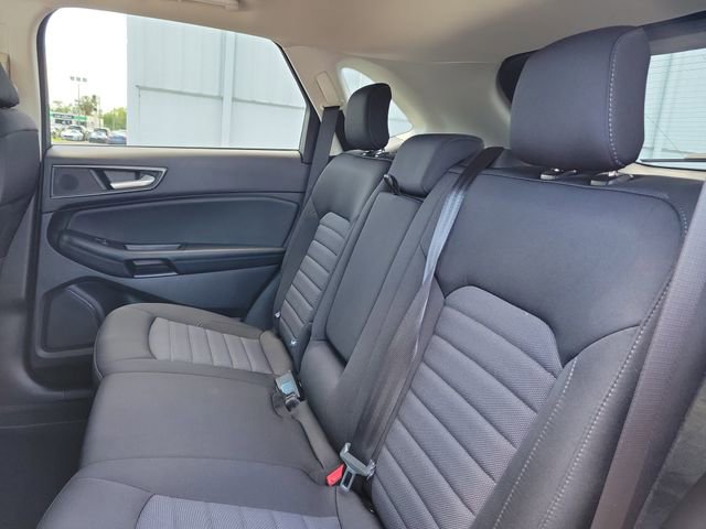 Used 2023 Ford Edge SE w/ Black Appearance Package AWD/4WD image 13
