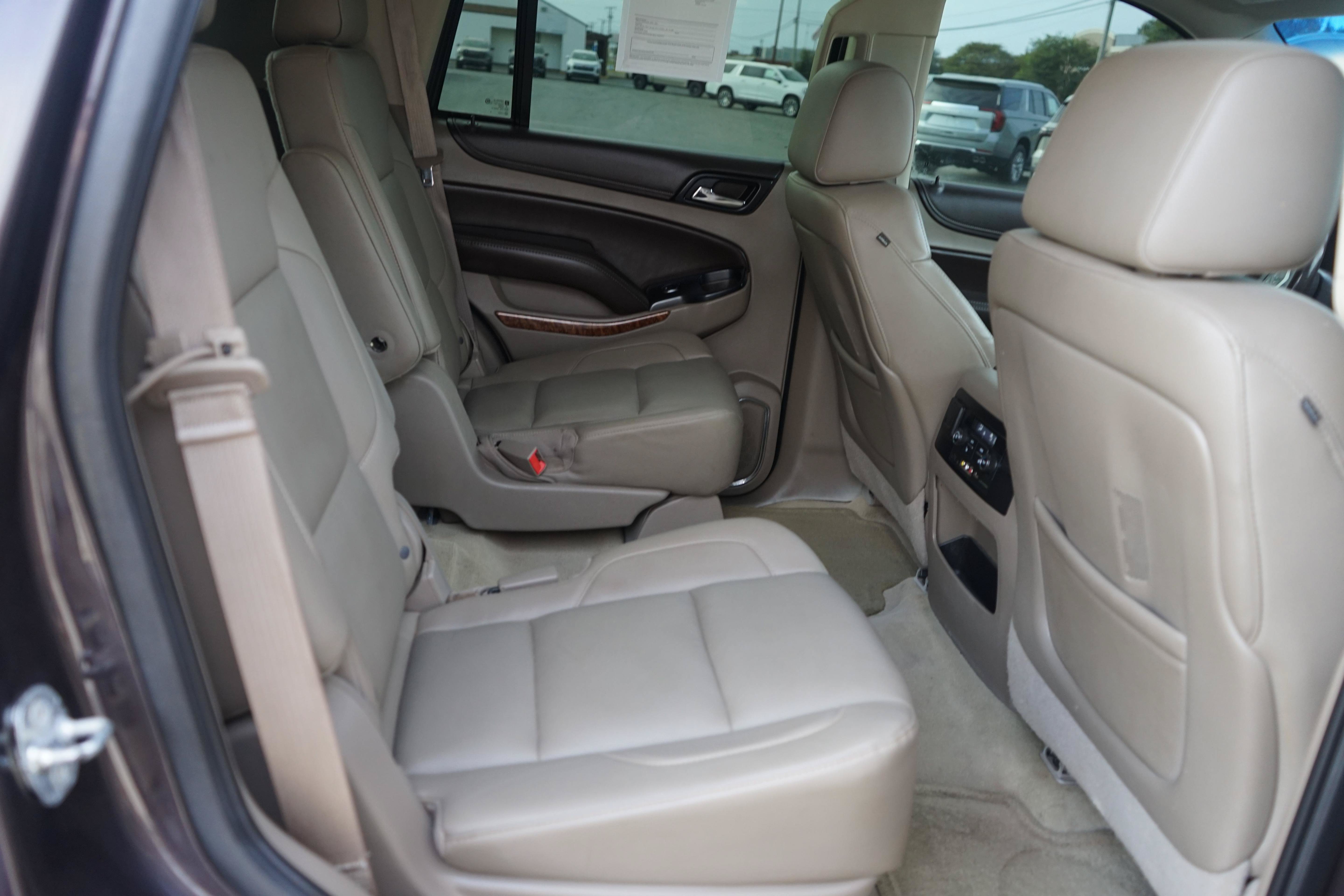 Used 2016 Chevrolet Tahoe LTZ AWD/4WD image 25