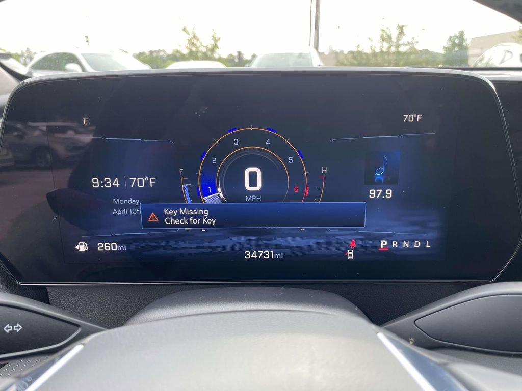 Used 2025 Chevrolet Traverse LT FWD image 21