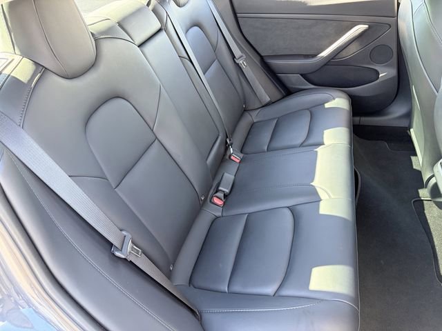 Used 2023 Tesla Model 3 Standard Range image 21