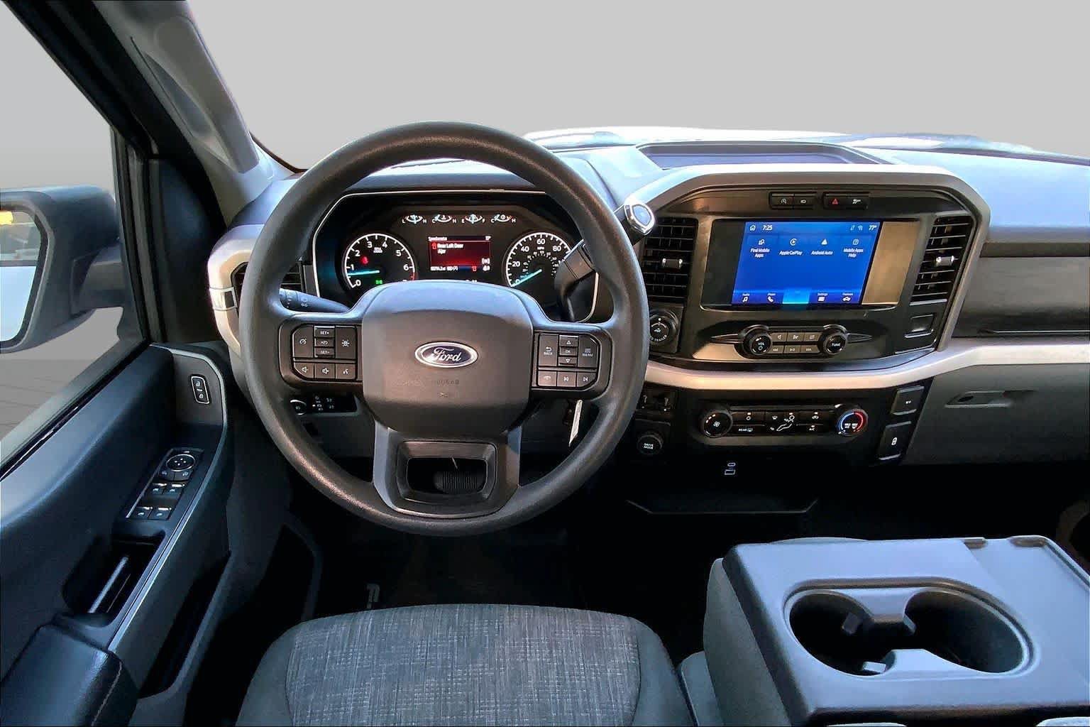 Used 2023 Ford F150 XLT RWD image 6