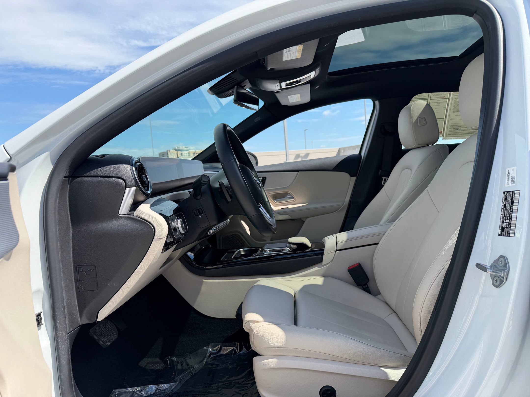 Used 2020 Mercedes-Benz A 220 4MATIC image 32