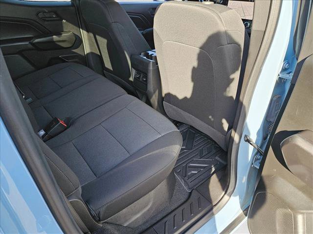 Used 2025 Chevrolet Colorado W/T w/ WT Custom Package image 18