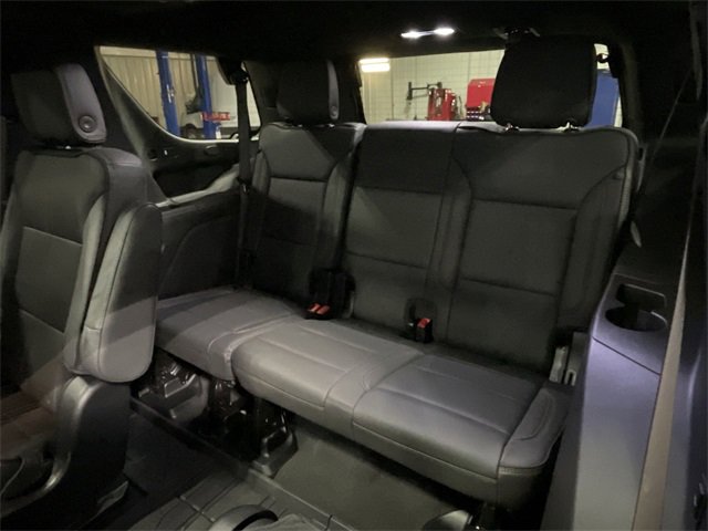 Used 2025 Chevrolet Tahoe High Country w/ Sun And Tow Package image 30