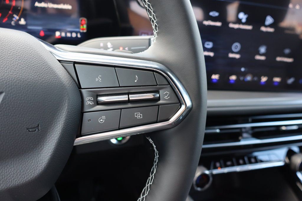 New 2026 Chevrolet Traverse LT w/ Driver Confidence Package image 8