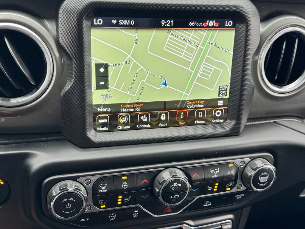 Used 2022 Jeep Gladiator Overland w/ Cold Weather Group AWD/4WD image 22
