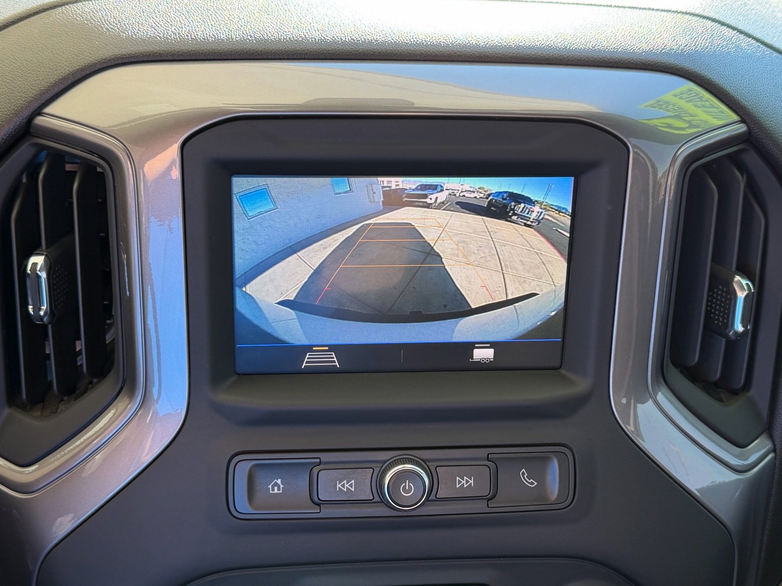 Used 2023 Chevrolet Silverado 2500 Custom w/ Custom Value Package image 11