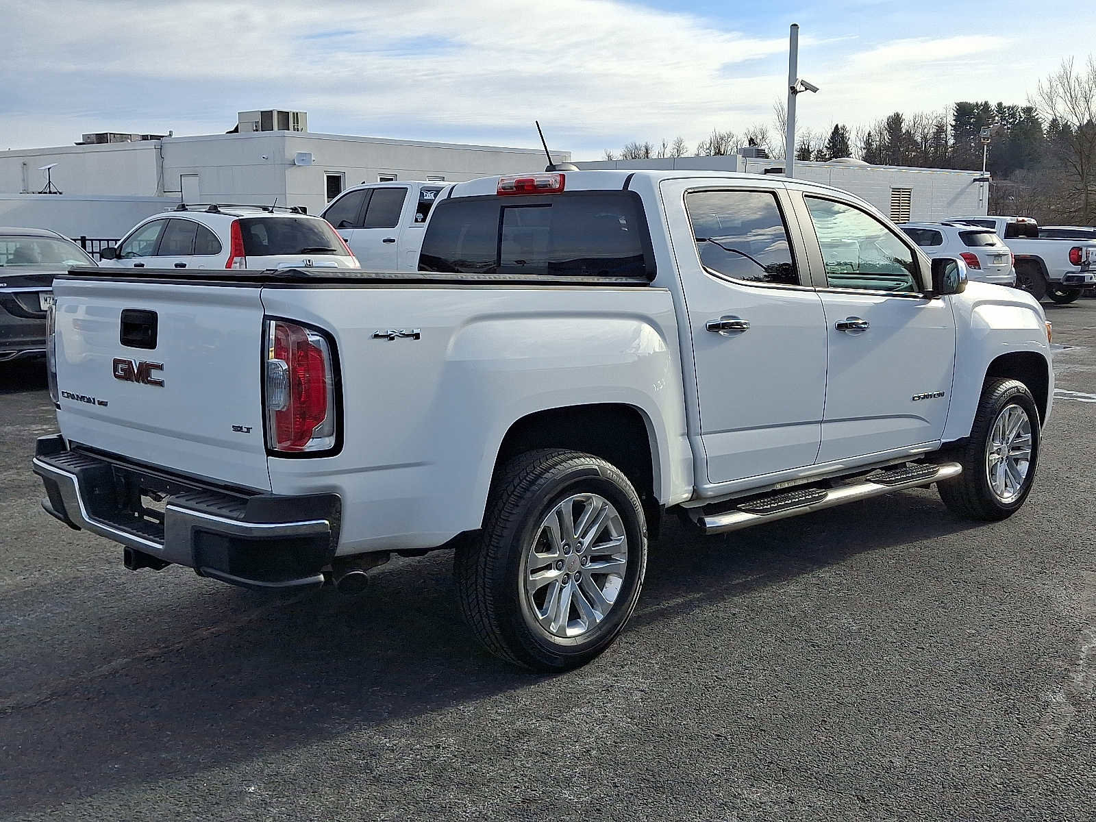 Used 2018 GMC Canyon SLT w/ Driver Alert Package image 6