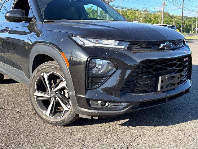 Used 2022 Chevrolet TrailBlazer RS FWD image 2