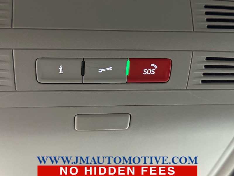 Used 2024 Volkswagen Taos SE w/ Black Wheel Plus Package image 33