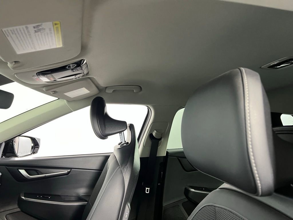 Used 2024 Kia EV6 Light image 25