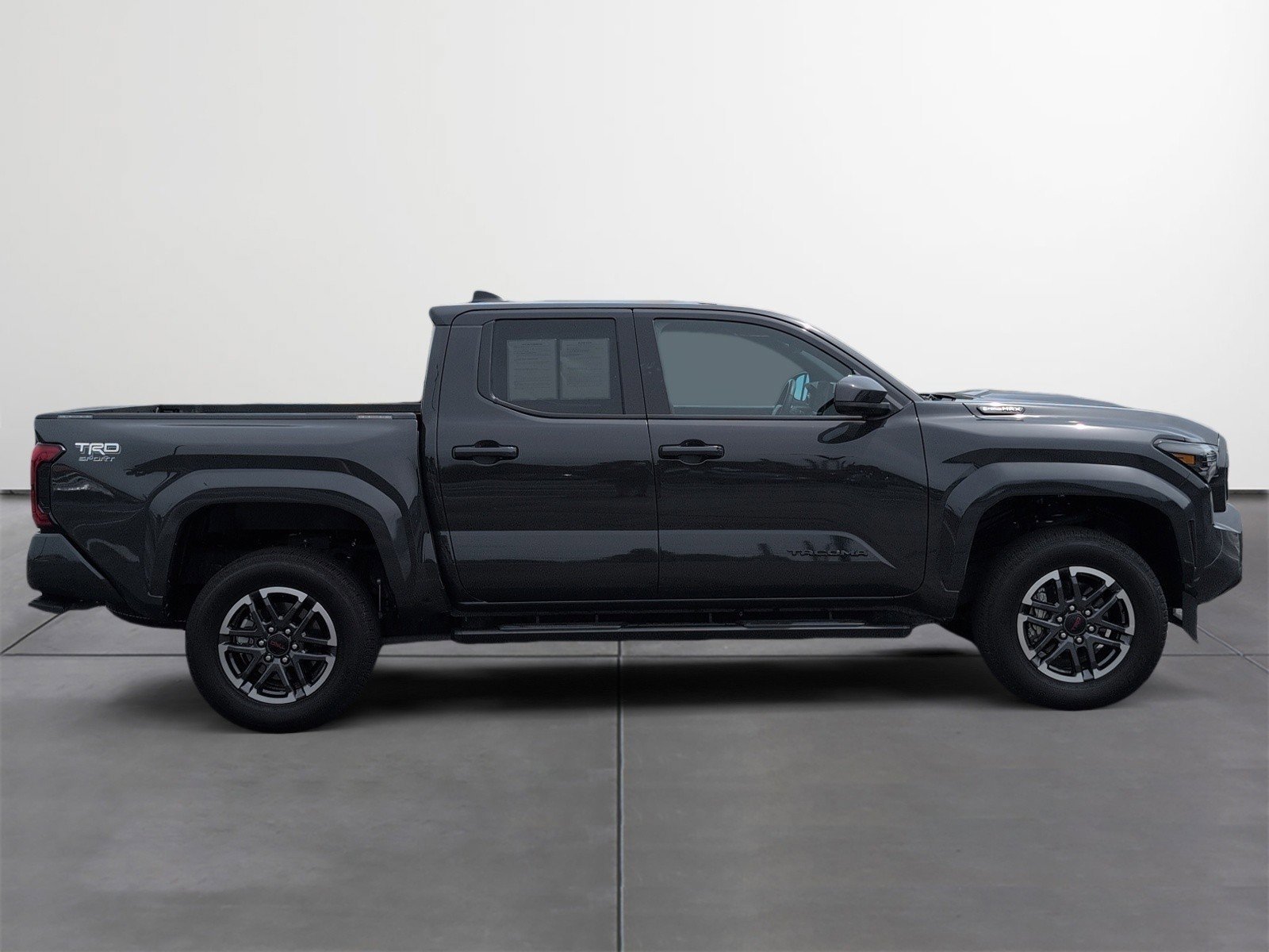 Certified 2024 Toyota Tacoma TRD Sport AWD/4WD image 6