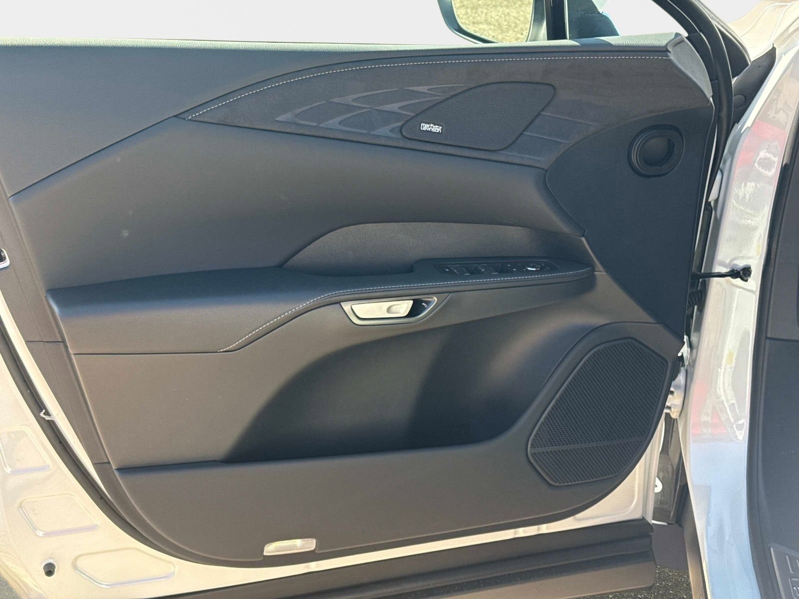 New 2026 Lexus RX 350 AWD image 17