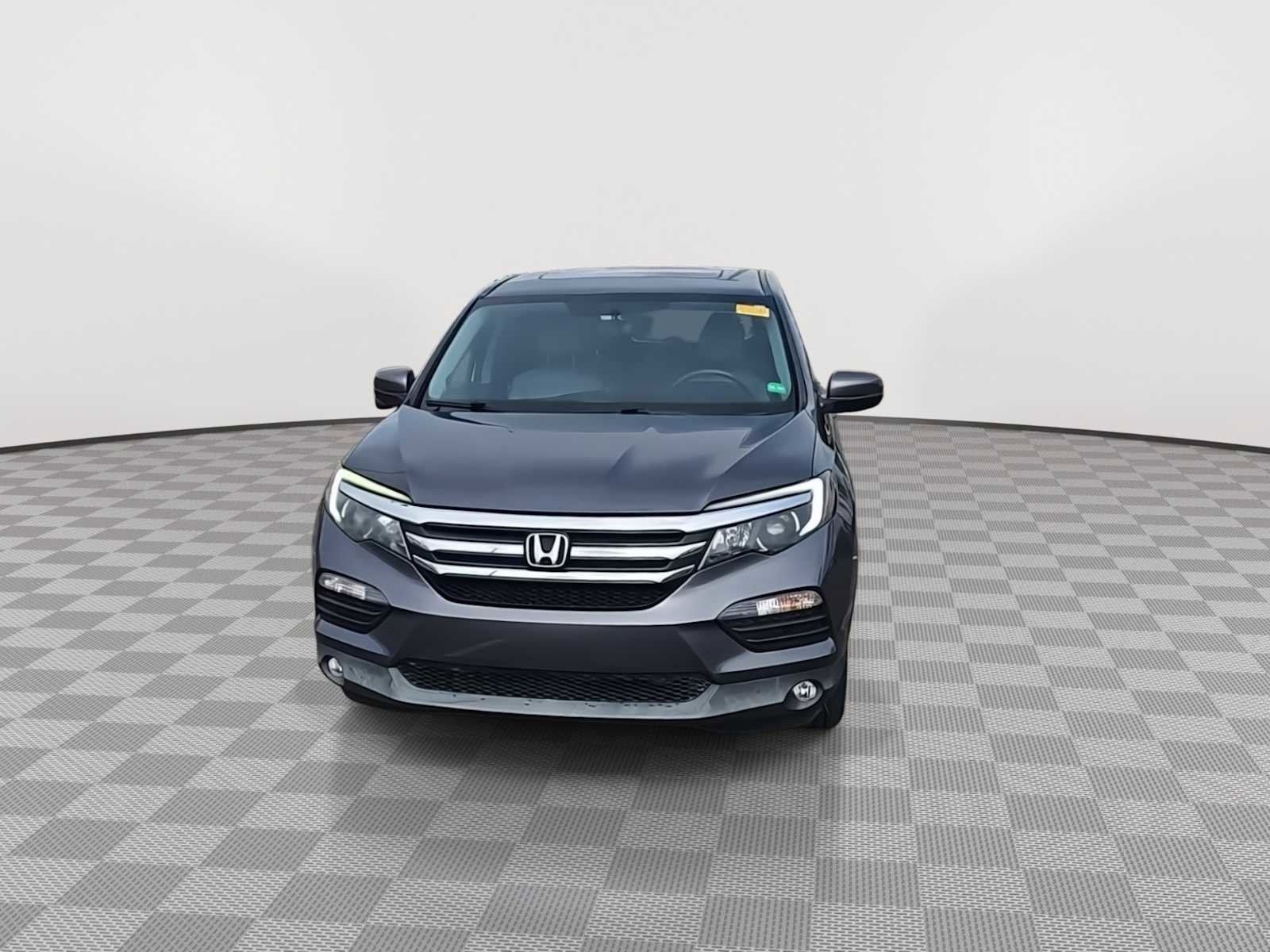 Used 2017 Honda Pilot EX-L image 3