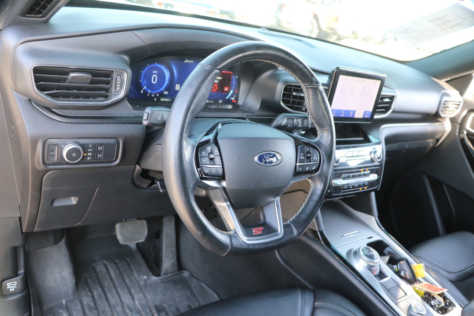 Used 2022 Ford Explorer ST AWD/4WD image 15