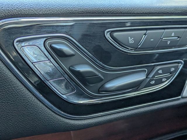 Used 2021 Lincoln Navigator Reserve image 21