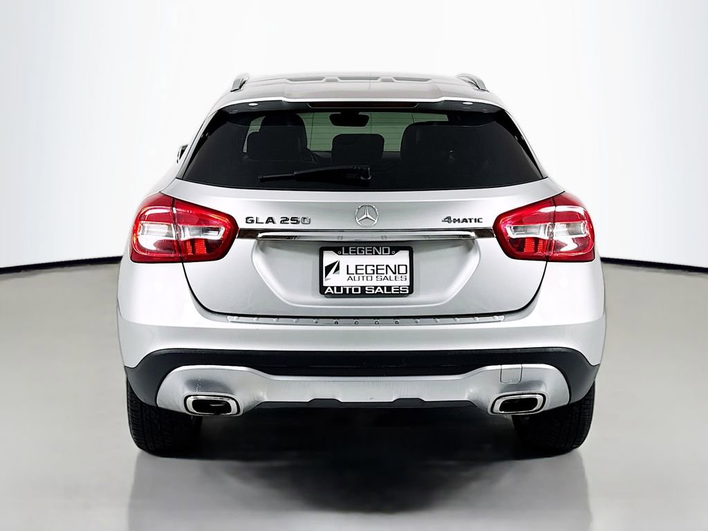 Used 2018 Mercedes-Benz GLA 250 4MATIC image 7