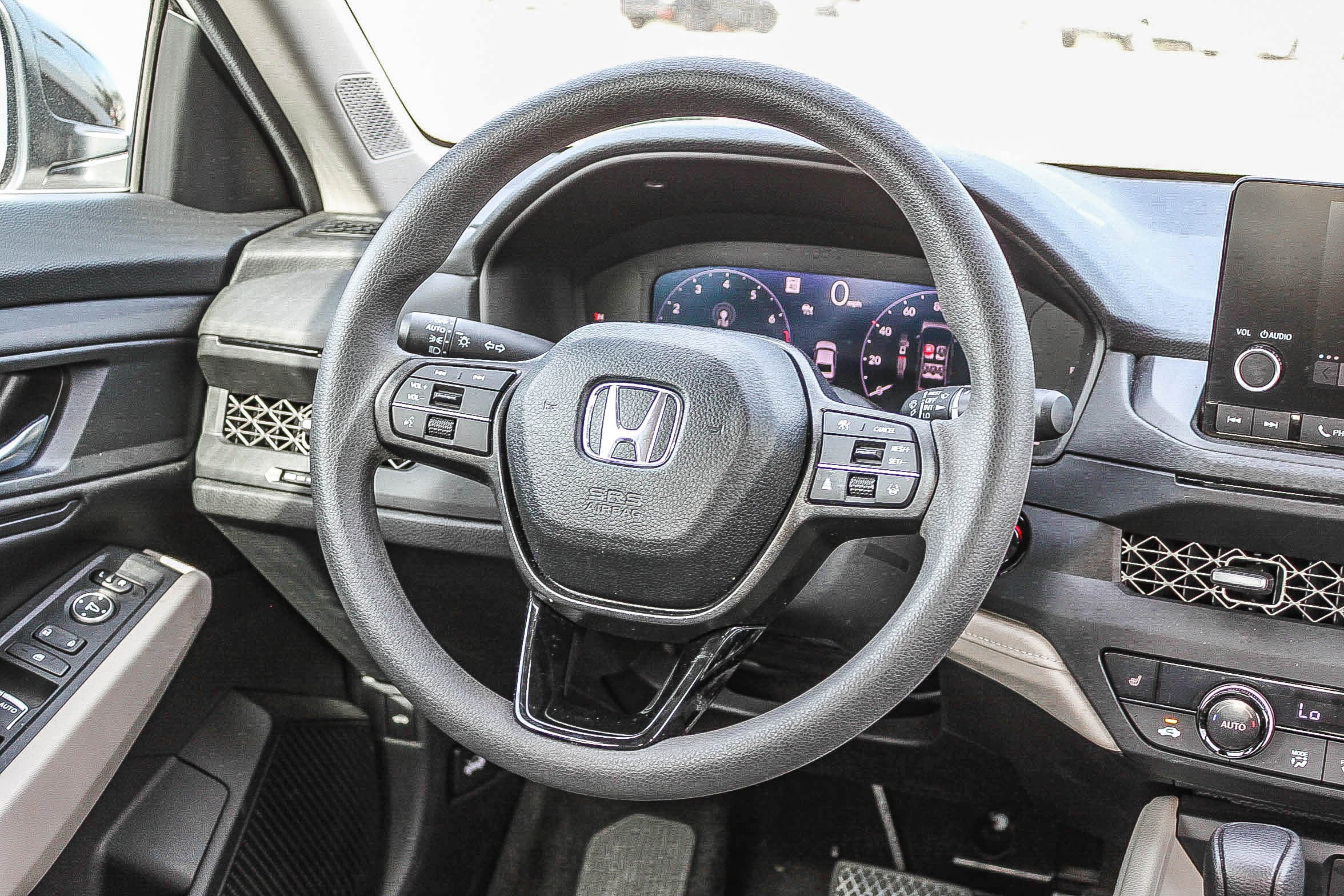 Used 2025 Honda Accord SE image 17