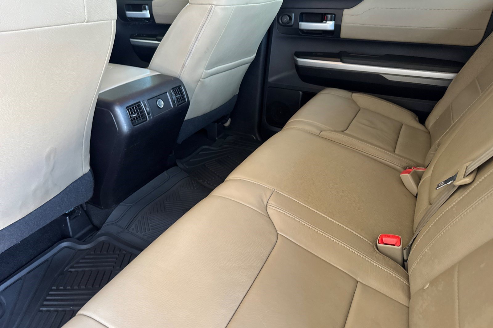 Used 2016 Toyota Tundra Limited w/ Limited Premium Package AWD/4WD image 15