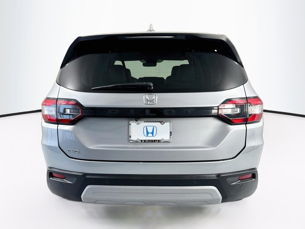 Certified 2024 Honda Pilot EX-L image 6