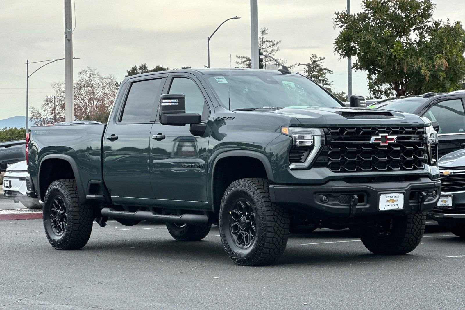 New 2026 Chevrolet Silverado 2500 ZR2 w/ ZR2 Bison Edition AWD/4WD image 1