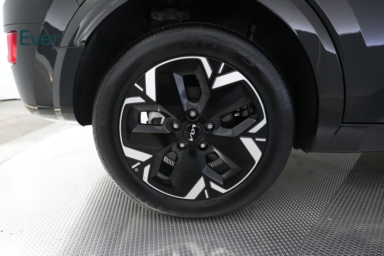 Used 2025 Kia Niro Wind FWD image 21