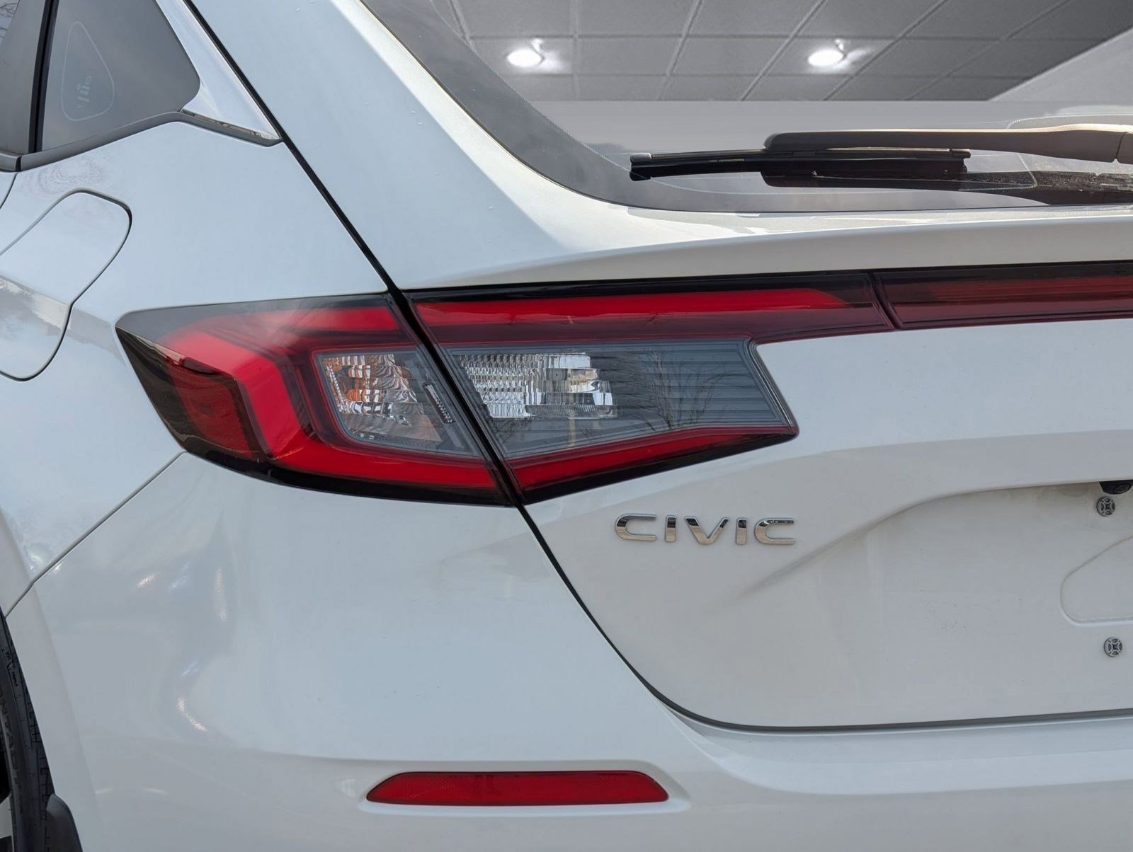 Used 2024 Honda Civic EX-L image 13