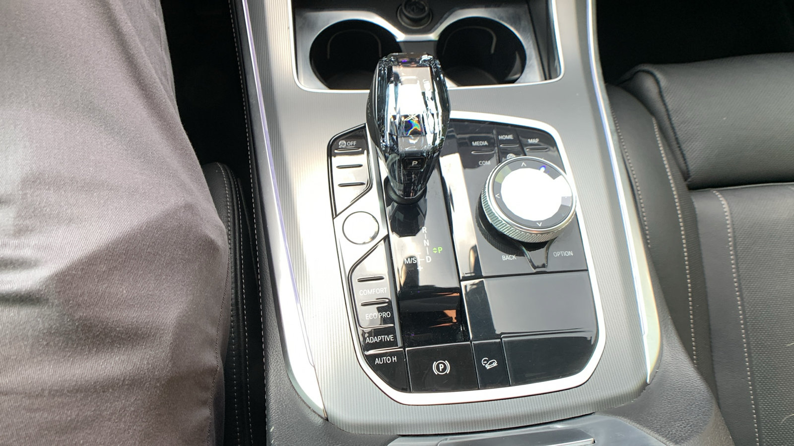 Used 2020 BMW X5 M50i w/ Executive Package AWD/4WD image 20