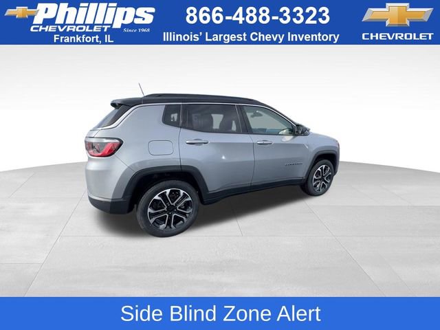 Used 2022 Jeep Compass Limited image 9