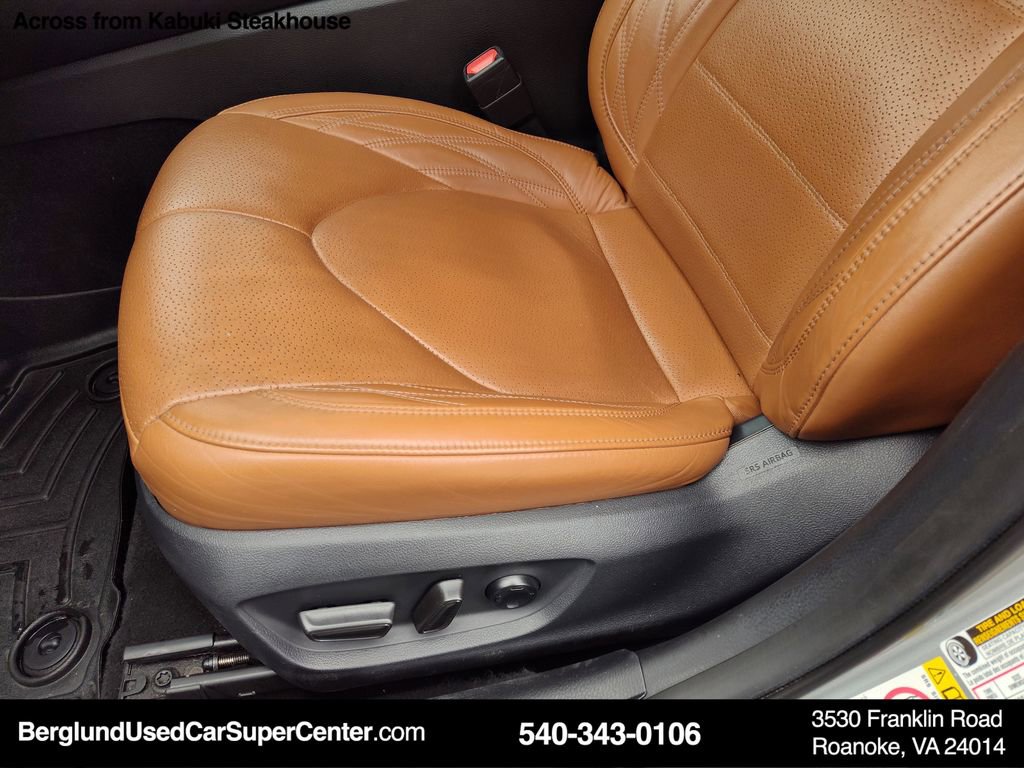 Used 2019 Toyota Avalon Limited w/ Advanced Safety Package image 17