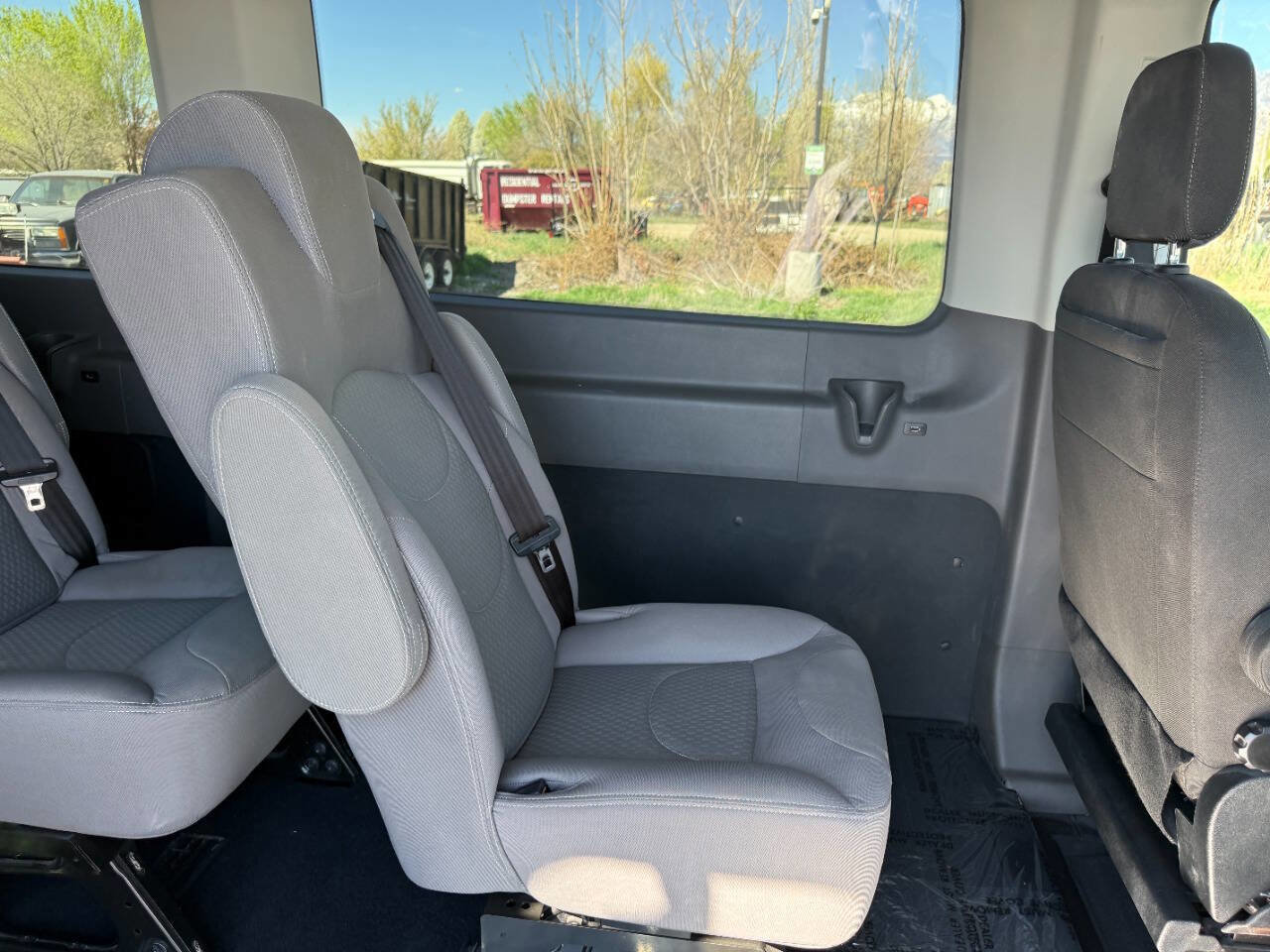 Used 2023 Ford Transit 350 XLT RWD image 21