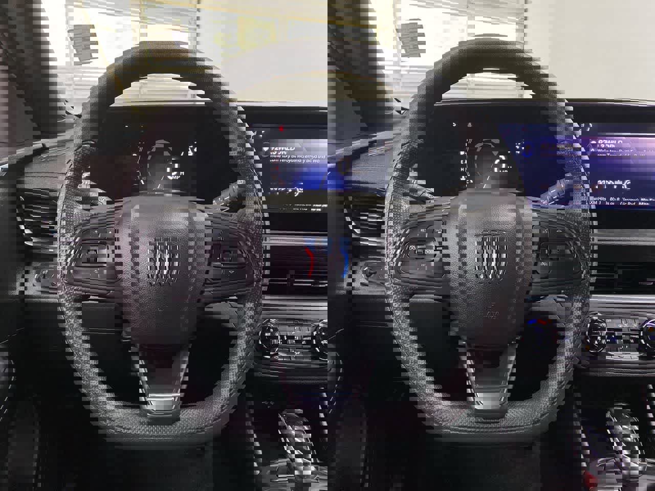 Used 2024 Buick Envista Preferred image 19